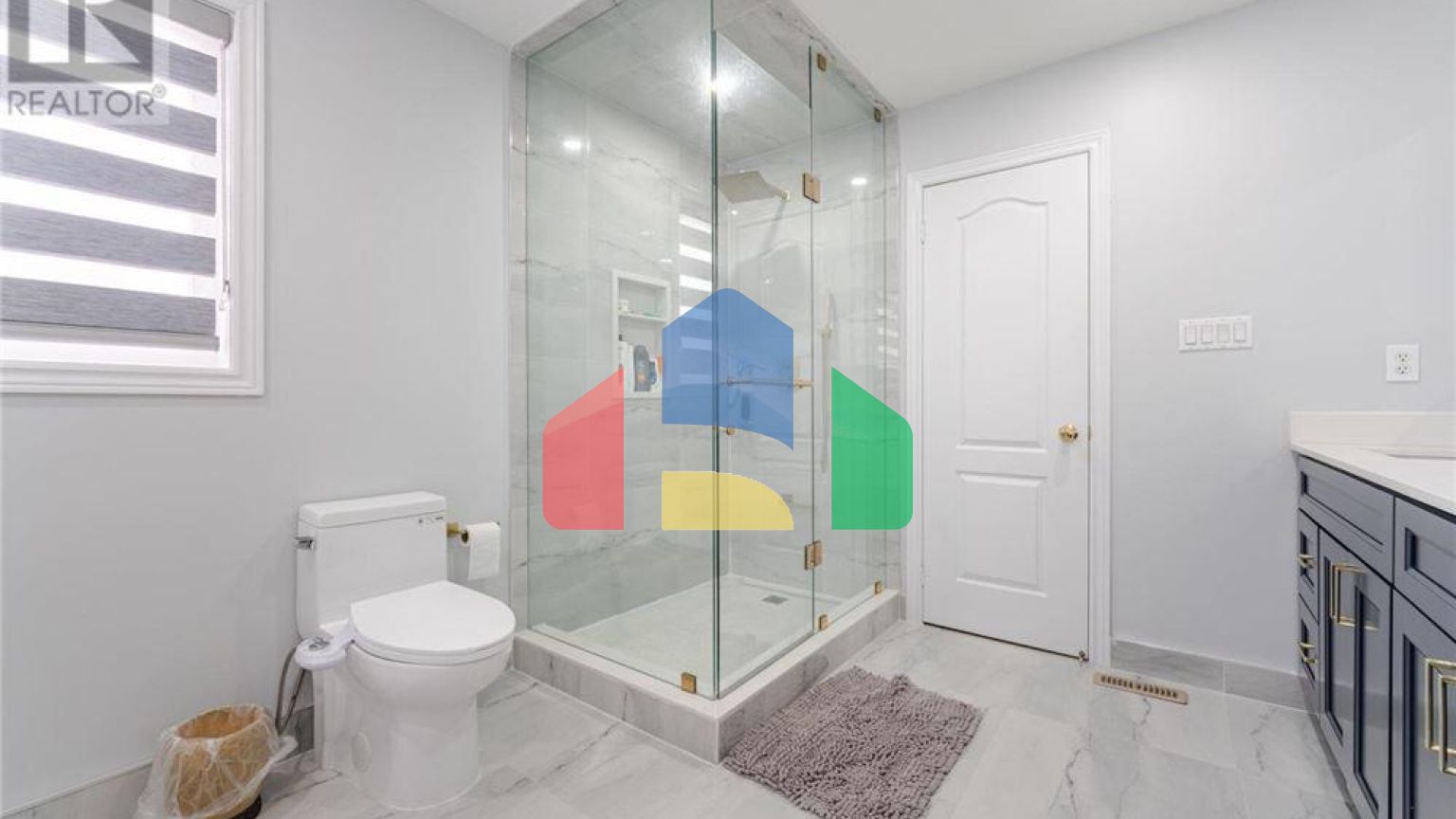 Residential - Single Family Home - Brampton, Canada - Canada