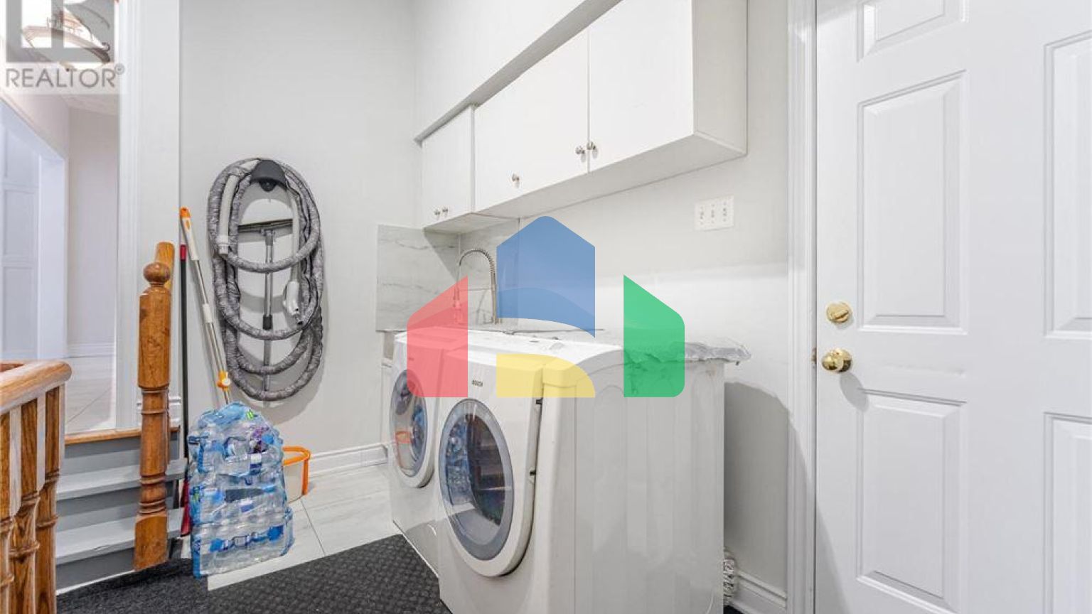 Residential - Single Family Home - Brampton, Canada - Canada