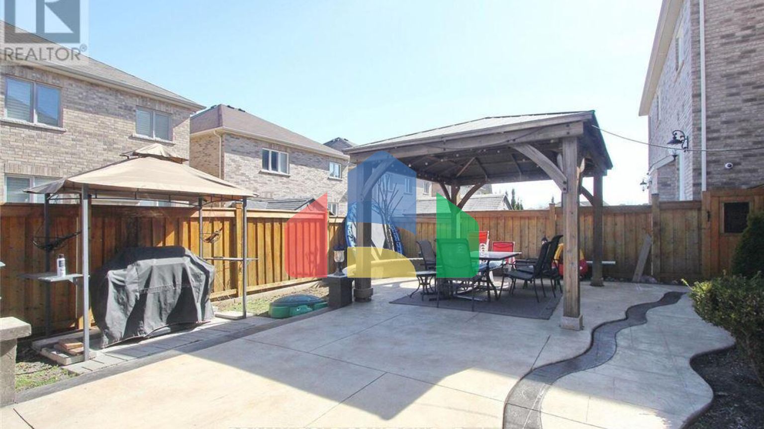 Residential - Single Family Home - Brampton, Canada - Canada