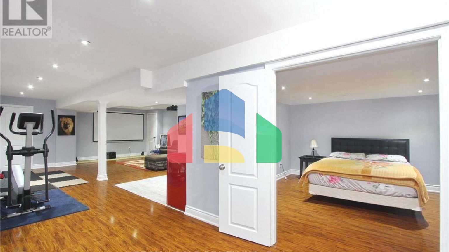 Residential - Single Family Home - Brampton, Canada - Canada