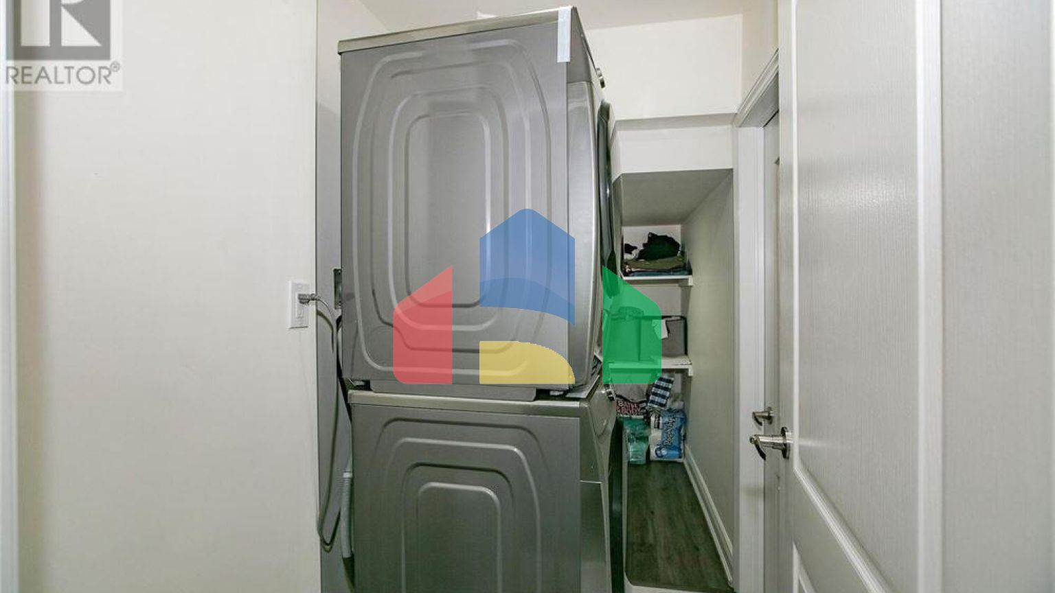 Residential - Single Family Home - Brampton, Canada - Canada