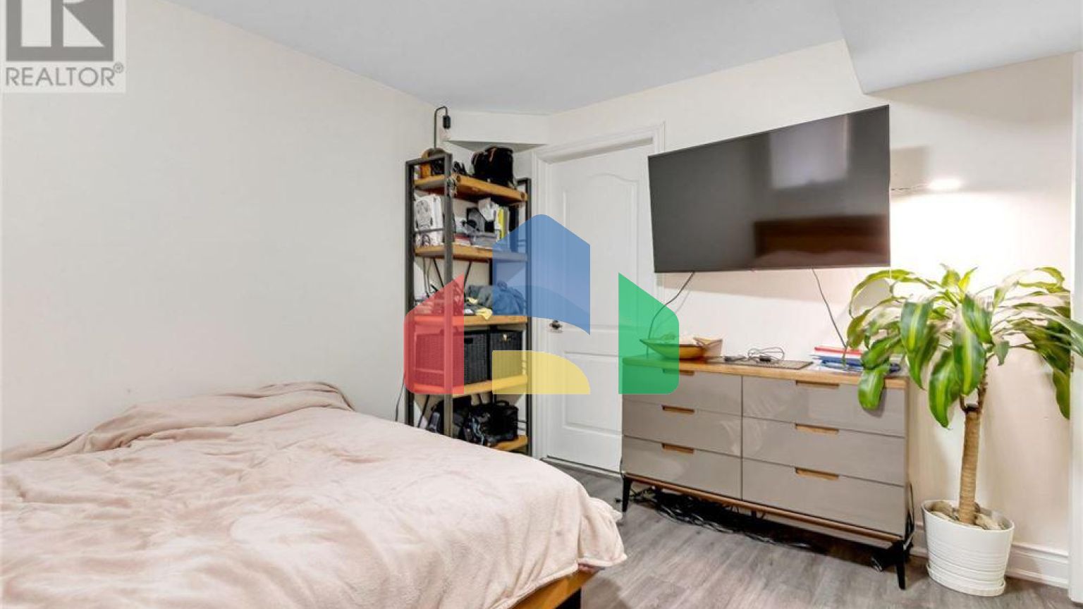 Residential - Single Family Home - Brampton, Canada - Canada