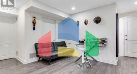 Residential - Single Family Home - Brampton, Canada - Canada