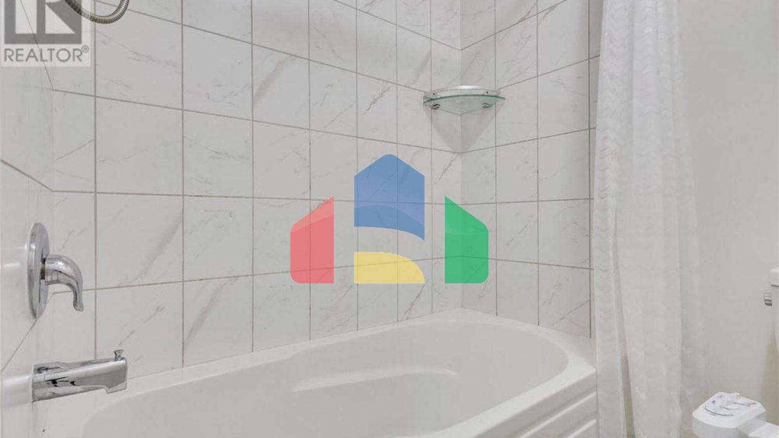 Residential - Single Family Home - Brampton, Canada - Canada