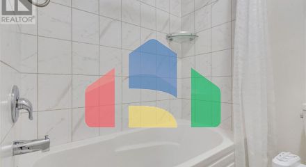 Residential - Single Family Home - Brampton, Canada - Canada