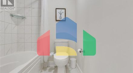 Residential - Single Family Home - Brampton, Canada - Canada