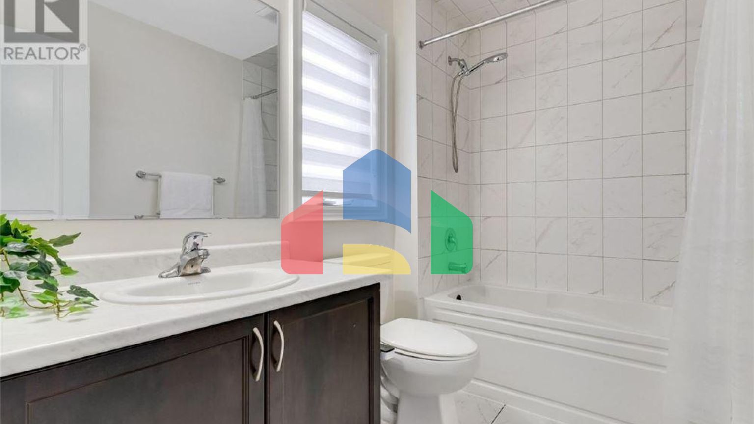 Residential - Single Family Home - Brampton, Canada - Canada