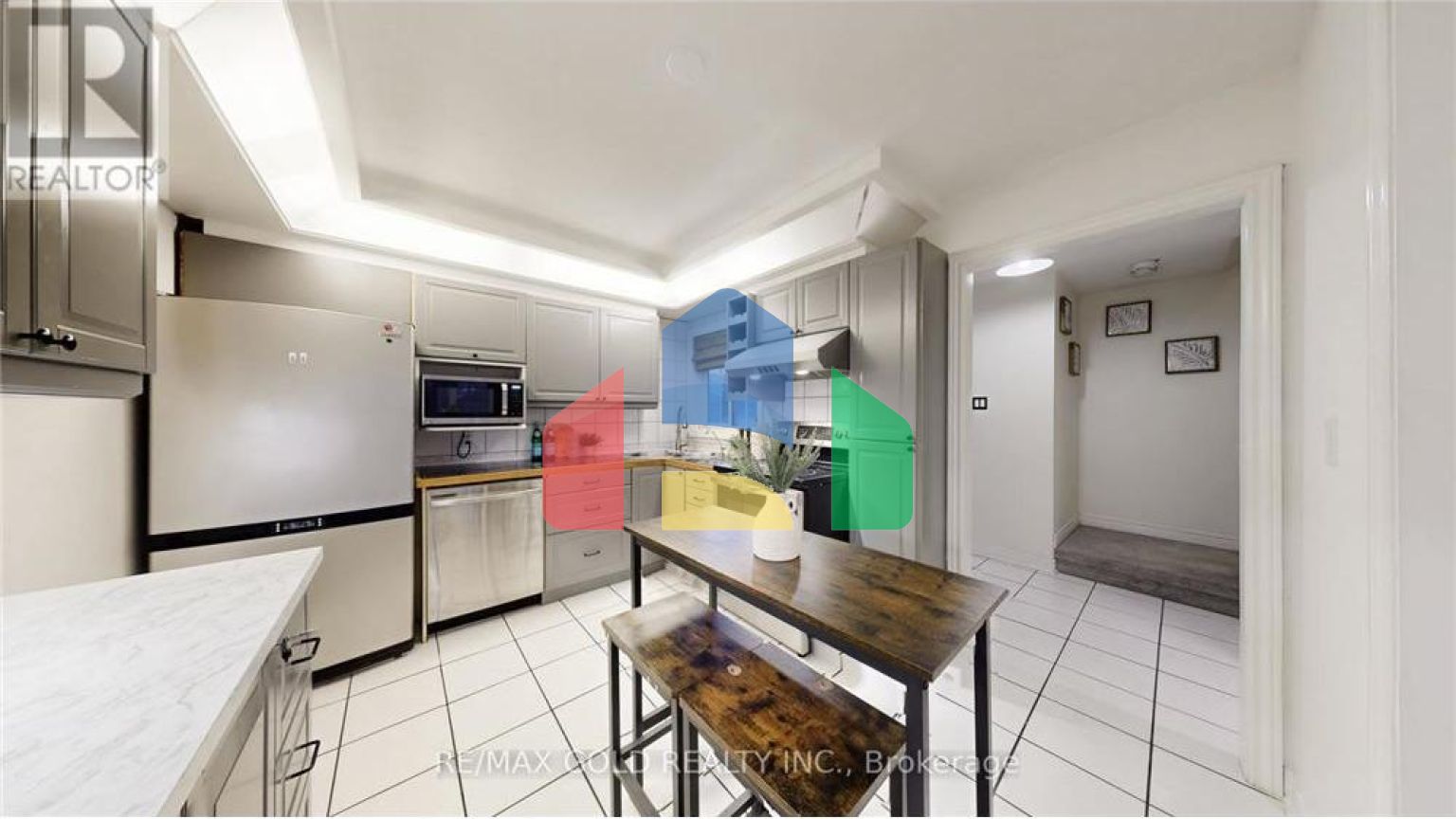 Residential - Single Family Home - Brampton, Canada - Canada