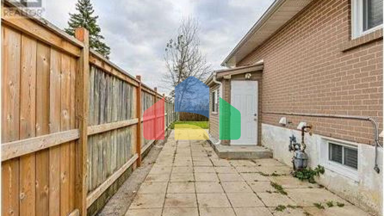 Residential - Single Family Home - Brampton, Canada - Canada