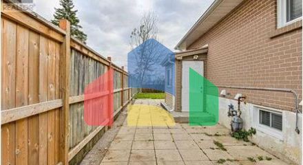 Residential - Single Family Home - Brampton, Canada - Canada