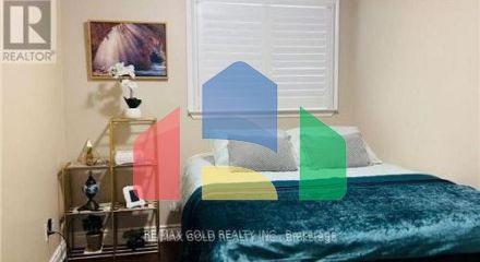 Residential - Single Family Home - Brampton, Canada - Canada