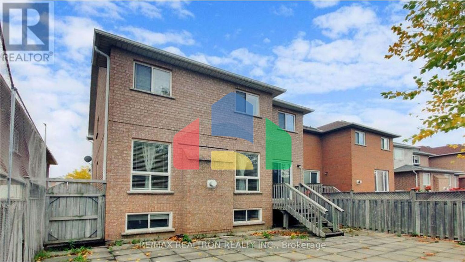 Residential - Single Family Home - Brampton, Canada - Canada