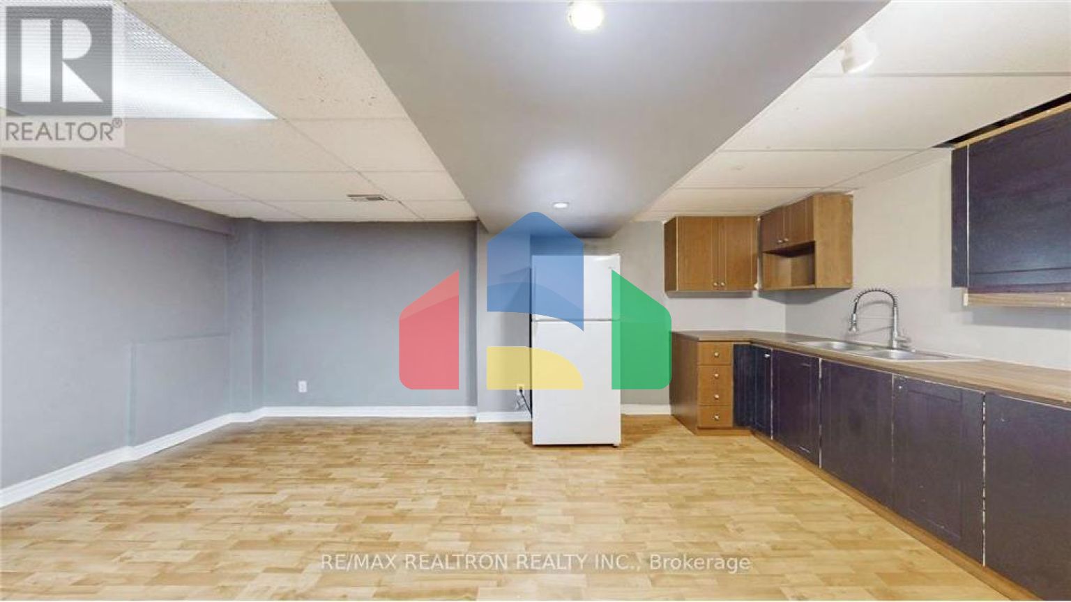 Residential - Single Family Home - Brampton, Canada - Canada