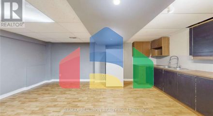 Residential - Single Family Home - Brampton, Canada - Canada