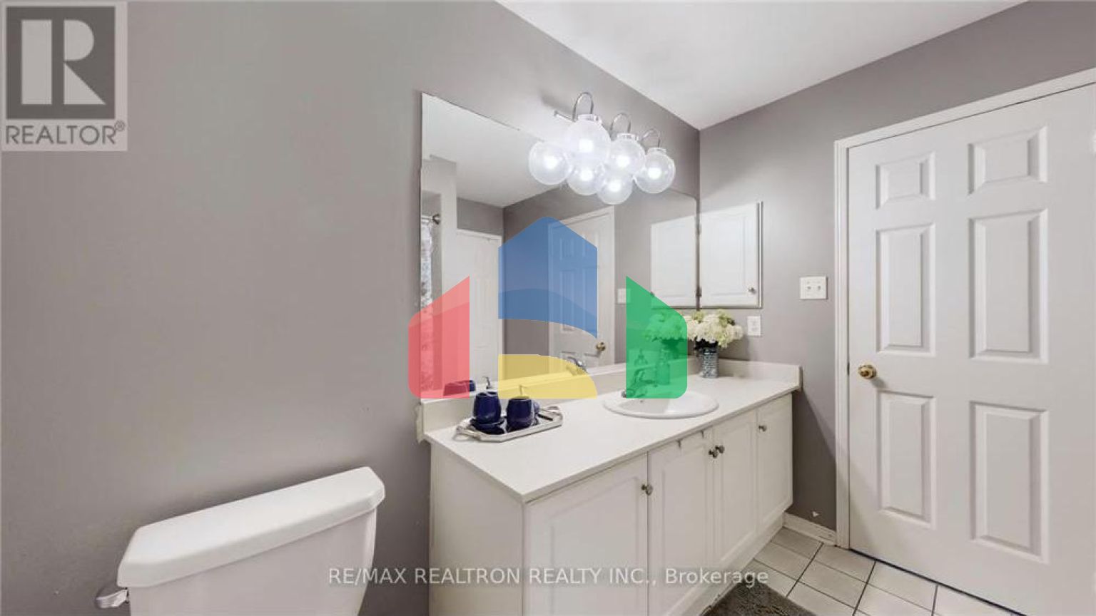 Residential - Single Family Home - Brampton, Canada - Canada