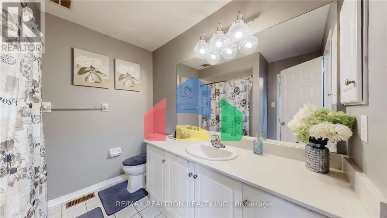 Residential - Single Family Home - Brampton, Canada - Canada