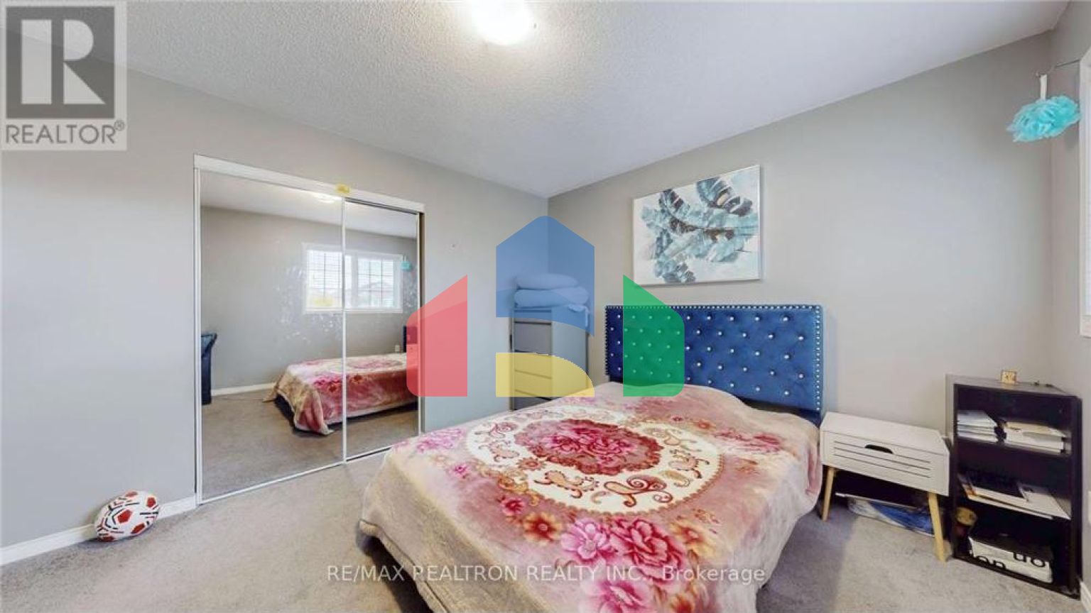 Residential - Single Family Home - Brampton, Canada - Canada