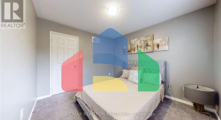 Residential - Single Family Home - Brampton, Canada - Canada