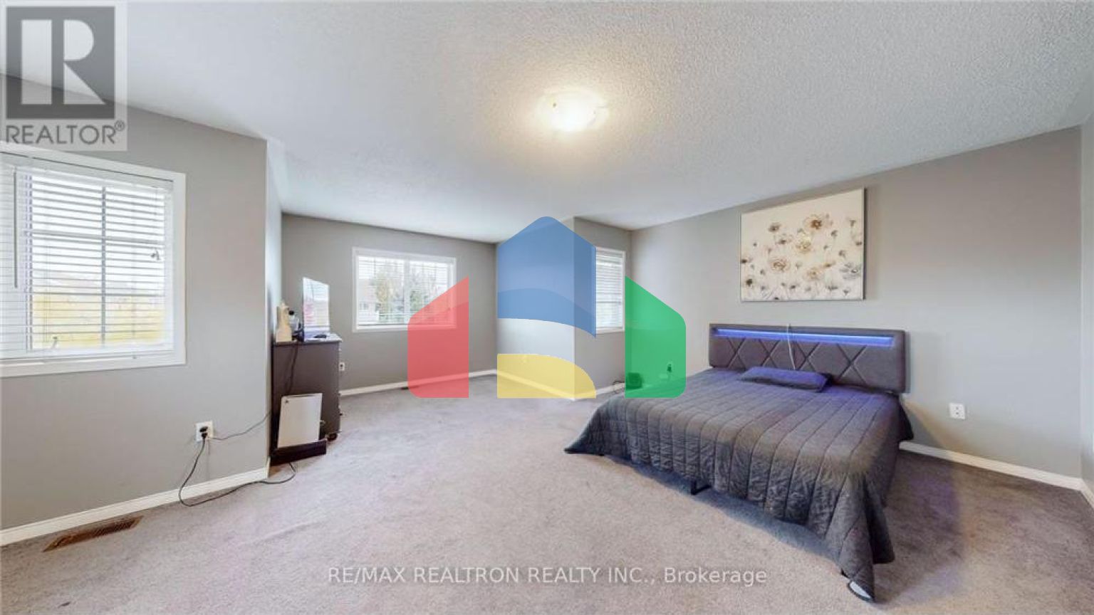 Residential - Single Family Home - Brampton, Canada - Canada