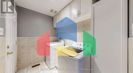 Residential - Single Family Home - Brampton, Canada - Canada