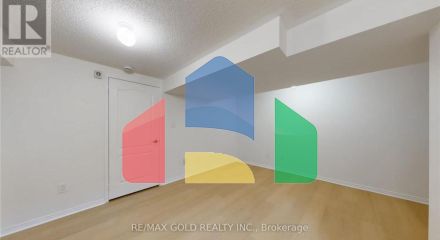 Residential - Single Family Home - Brampton, Canada - Canada