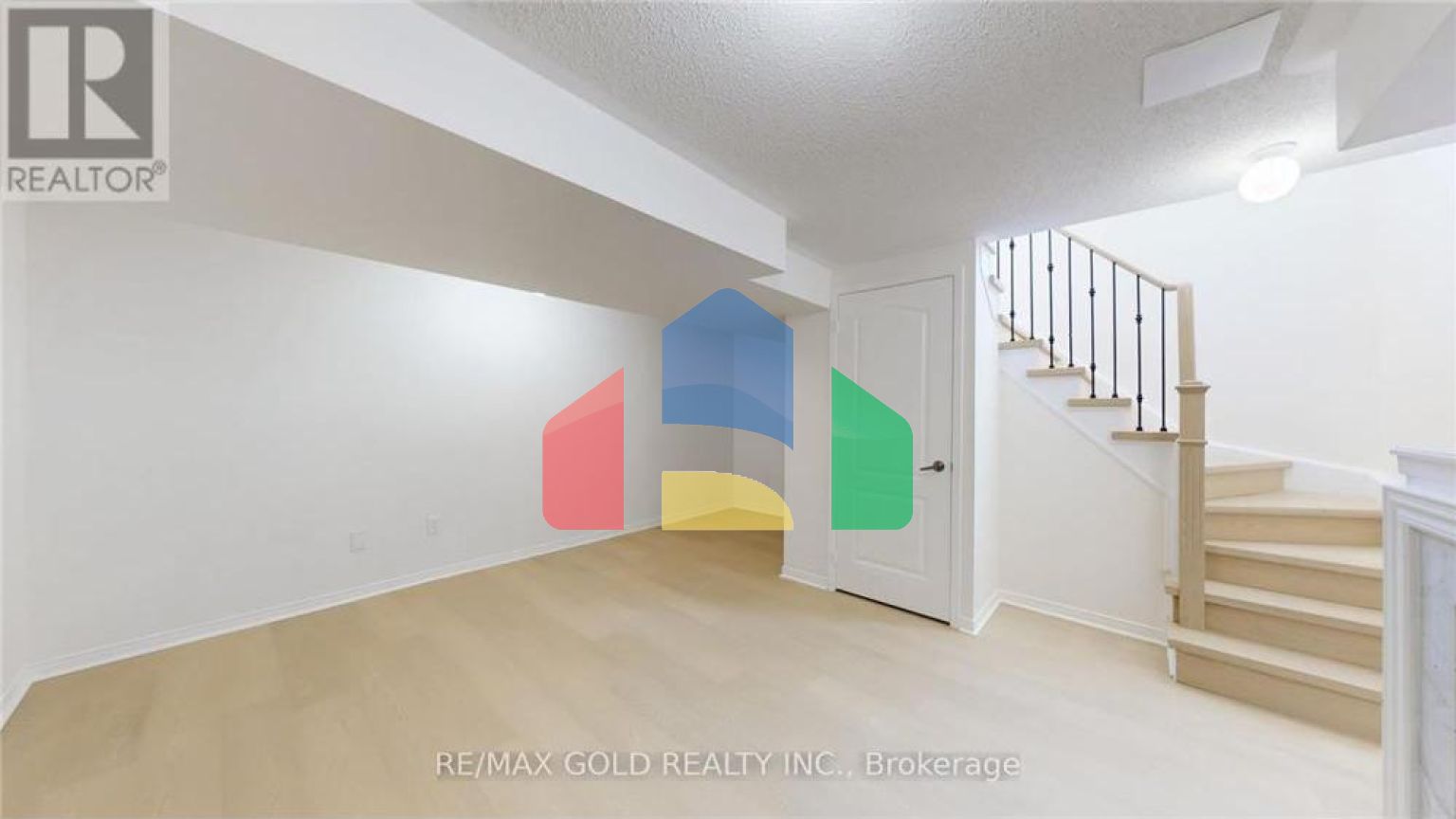 Residential - Single Family Home - Brampton, Canada - Canada