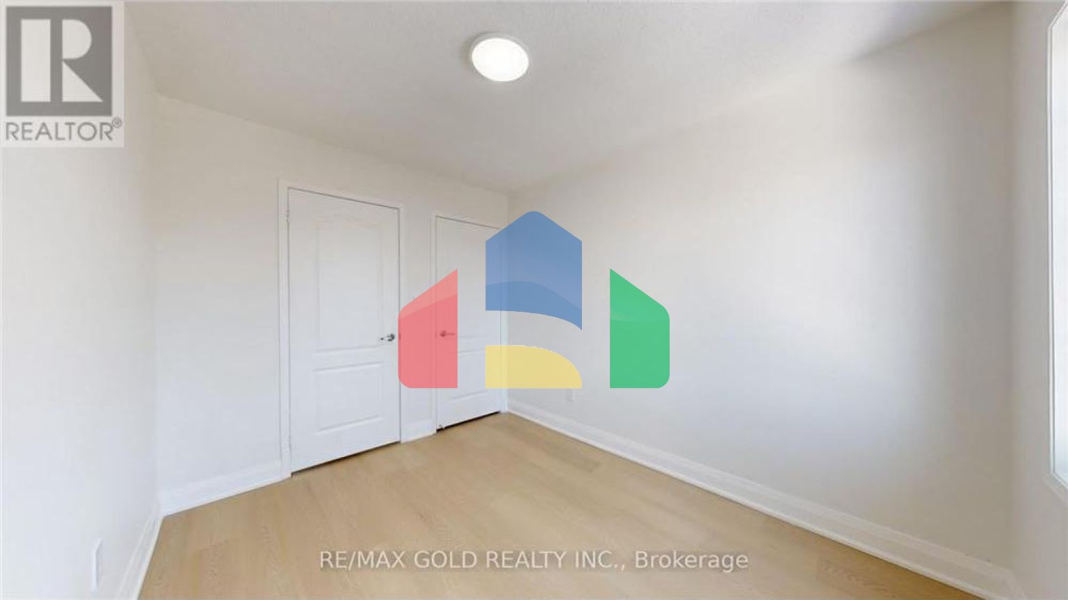 Residential - Single Family Home - Brampton, Canada - Canada