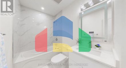 Residential - Single Family Home - Brampton, Canada - Canada