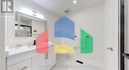 Residential - Single Family Home - Brampton, Canada - Canada