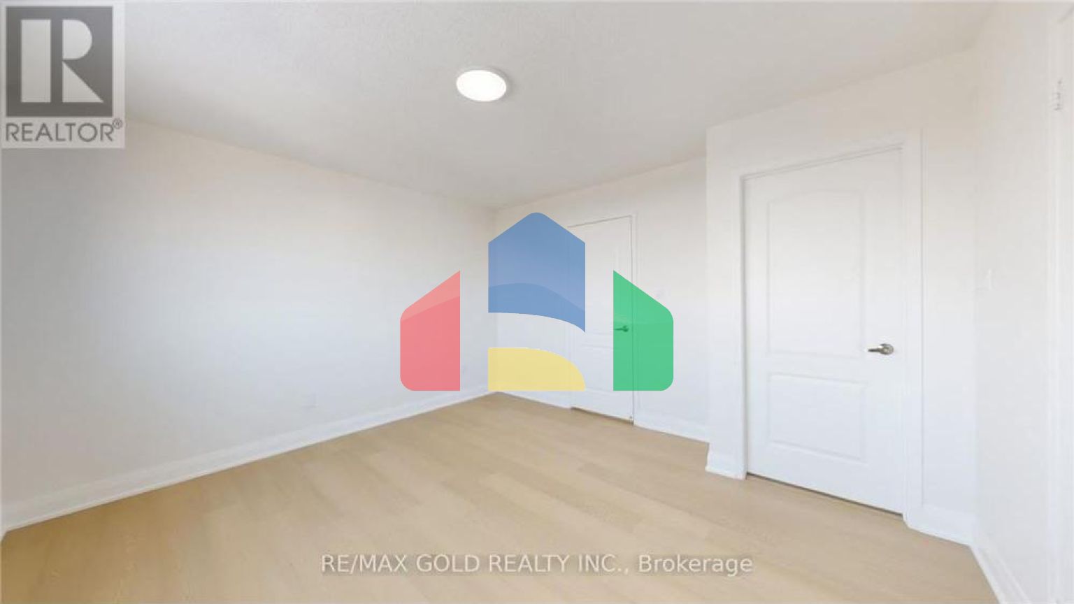 Residential - Single Family Home - Brampton, Canada - Canada