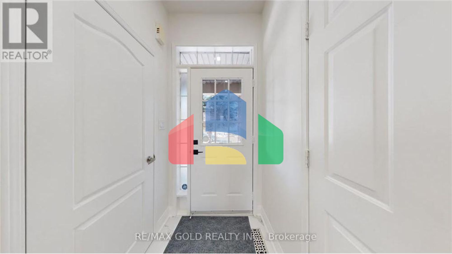 Residential - Single Family Home - Brampton, Canada - Canada