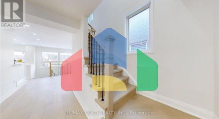 Residential - Single Family Home - Brampton, Canada - Canada