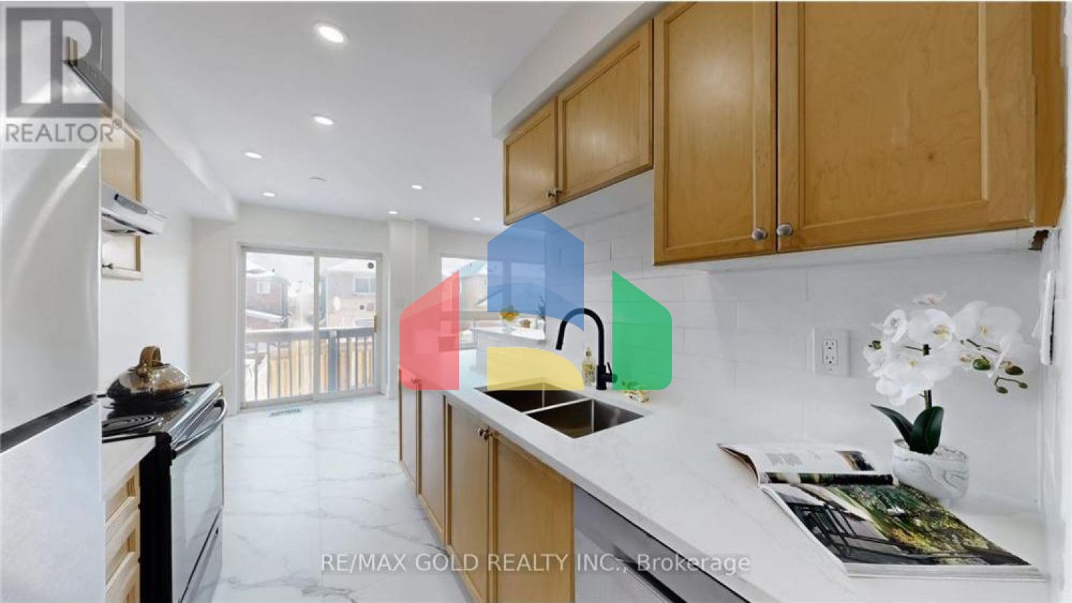 Residential - Single Family Home - Brampton, Canada - Canada