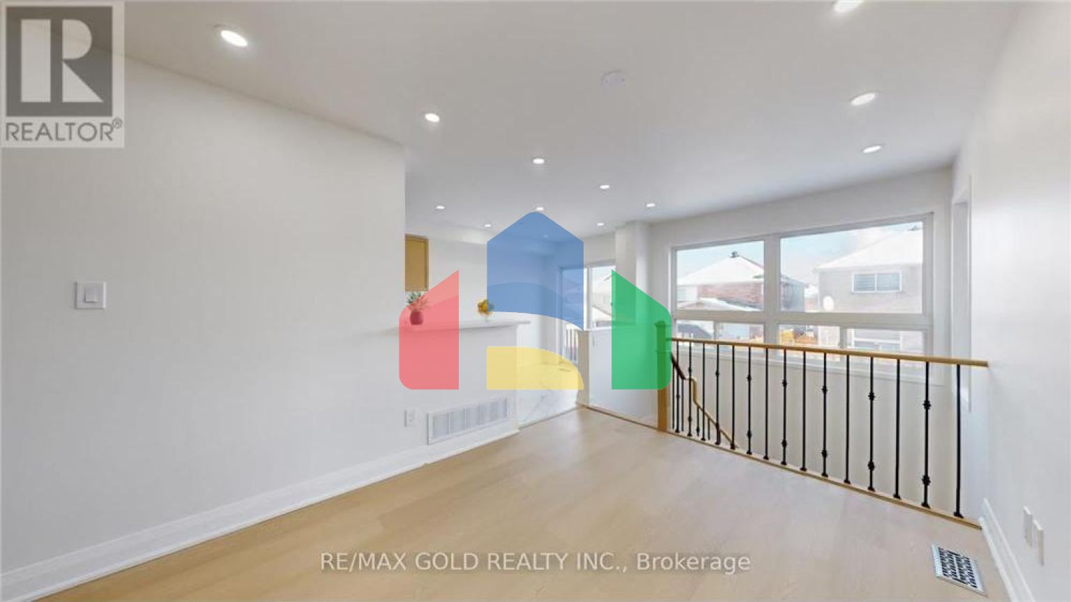 Residential - Single Family Home - Brampton, Canada - Canada