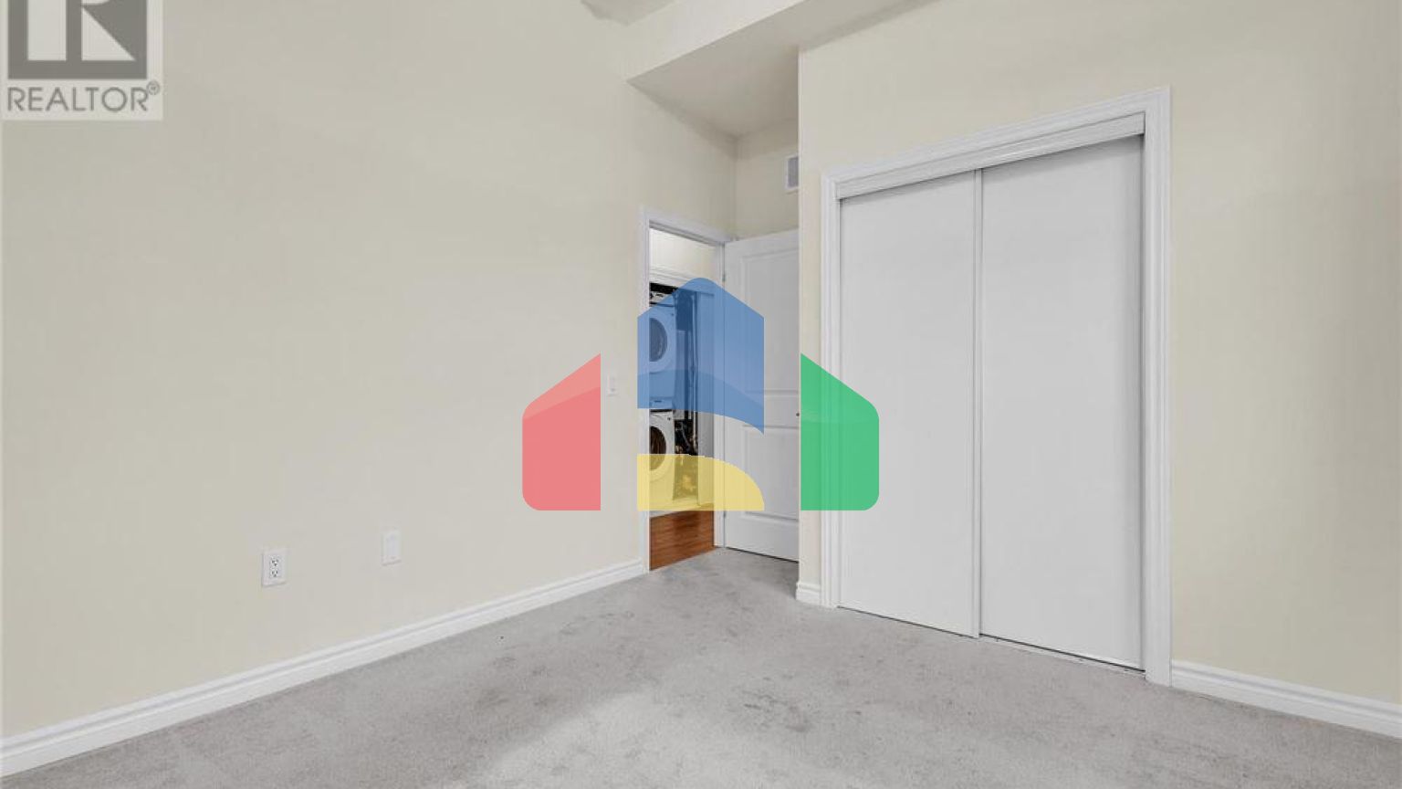 Residential - Townhouse - Brampton, Canada - Canada