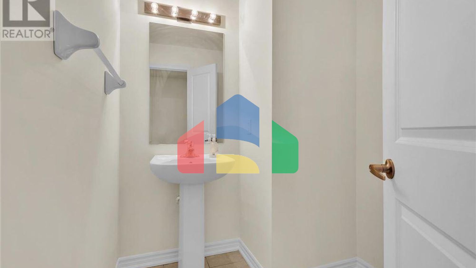 Residential - Townhouse - Brampton, Canada - Canada