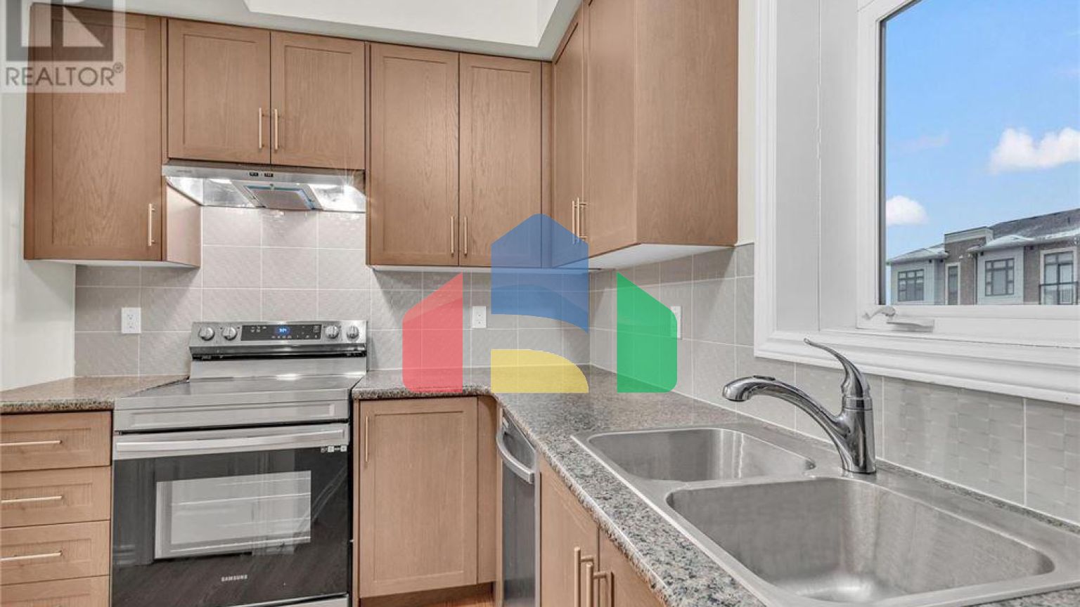 Residential - Townhouse - Brampton, Canada - Canada