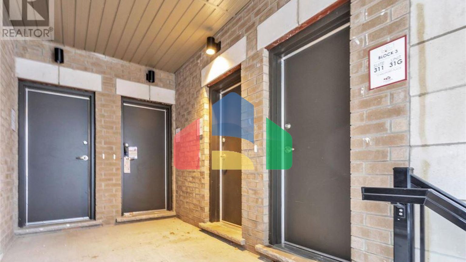 Residential - Townhouse - Brampton, Canada - Canada