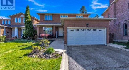 Residential - Single Family Home - Brampton, Canada - Canada