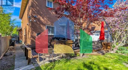 Residential - Single Family Home - Brampton, Canada - Canada