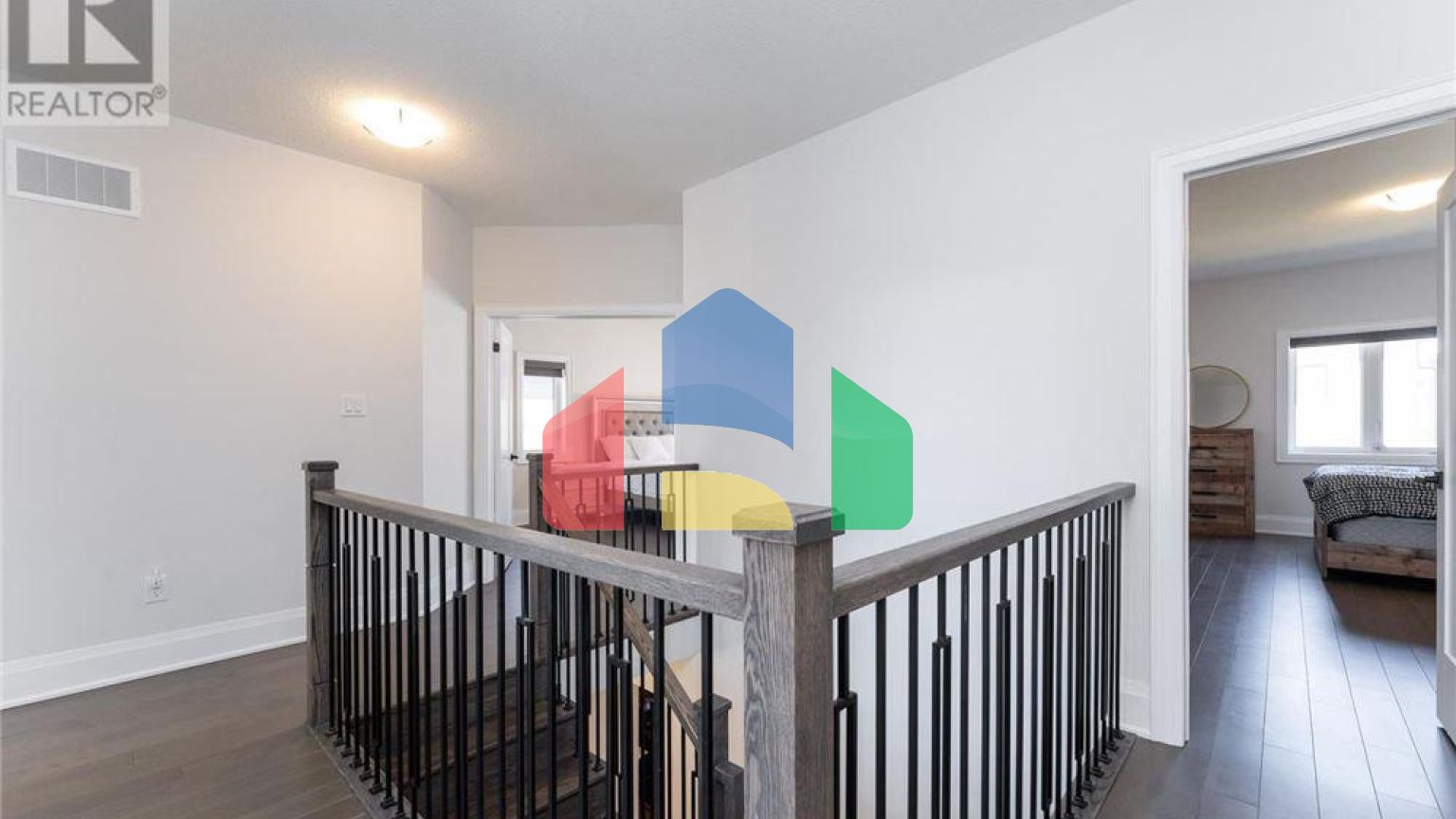 Residential - Single Family Home - Brampton, Canada - Canada