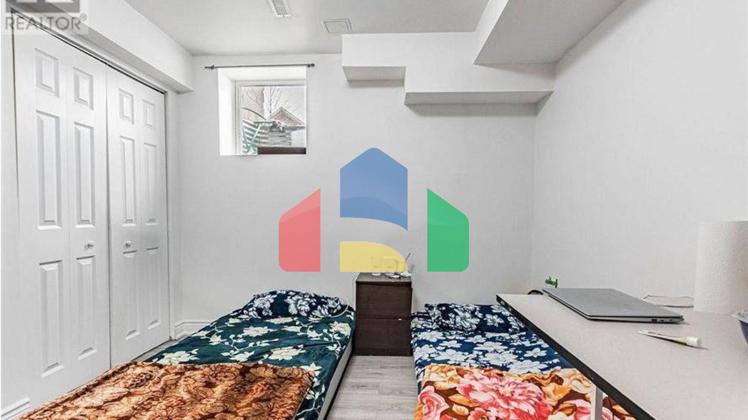 Residential - Single Family Home - Brampton, Canada - Canada