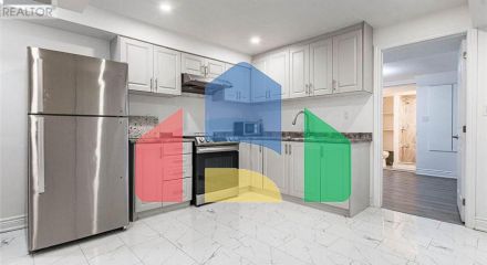 Residential - Single Family Home - Brampton, Canada - Canada