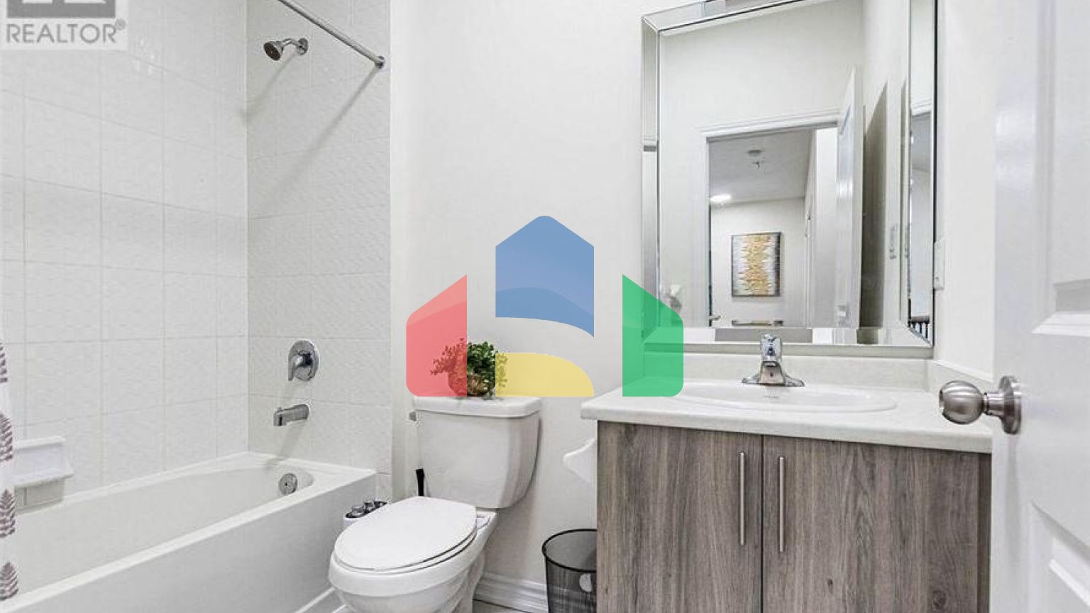 Residential - Single Family Home - Brampton, Canada - Canada