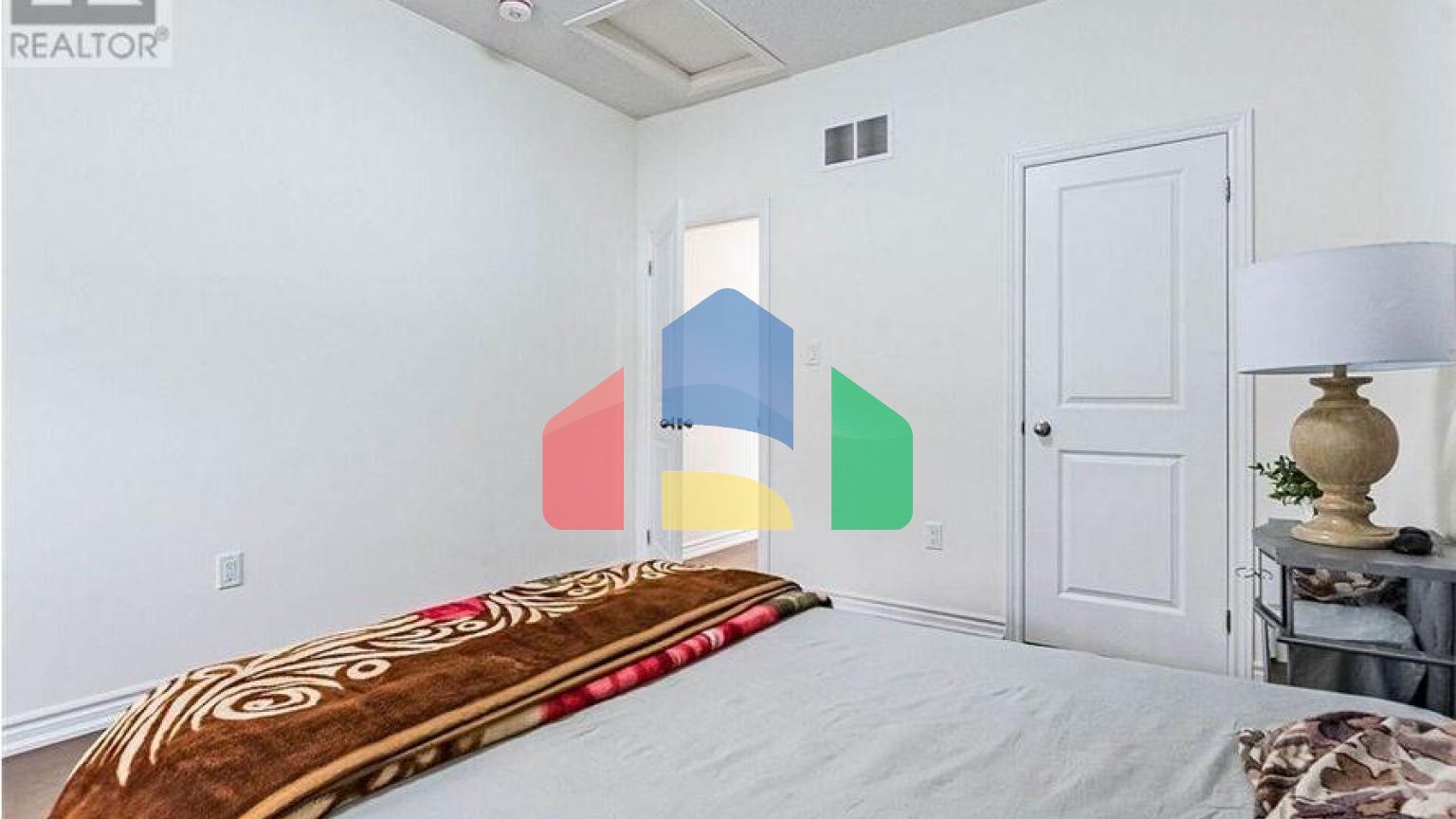 Residential - Single Family Home - Brampton, Canada - Canada