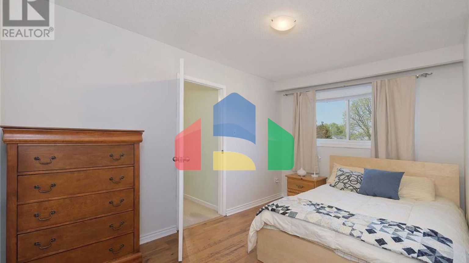 Residential - Single Family Home - Brampton, Canada - Canada