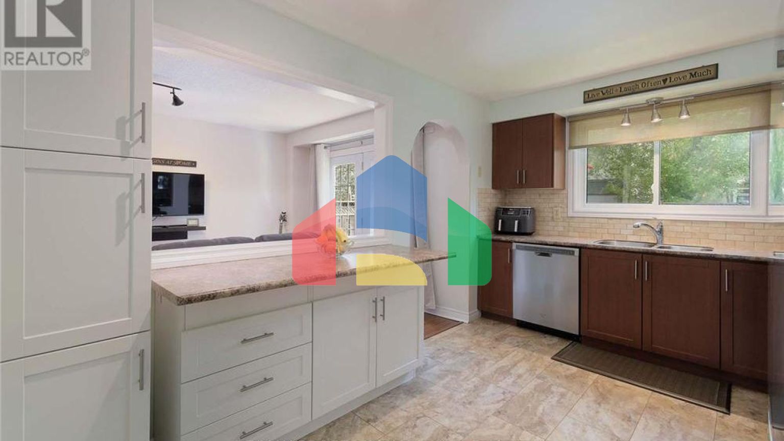 Residential - Single Family Home - Brampton, Canada - Canada