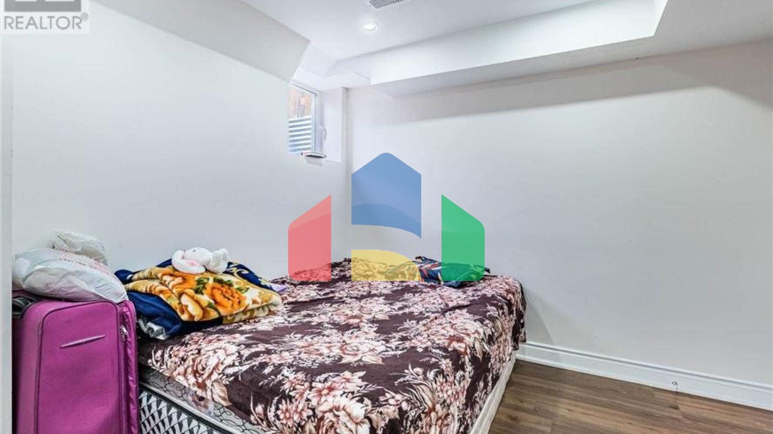 Residential - Single Family Home - Brampton, Canada - Canada