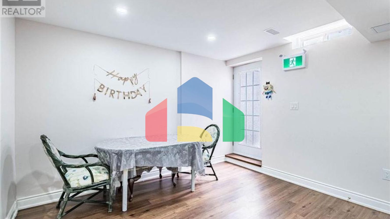 Residential - Single Family Home - Brampton, Canada - Canada