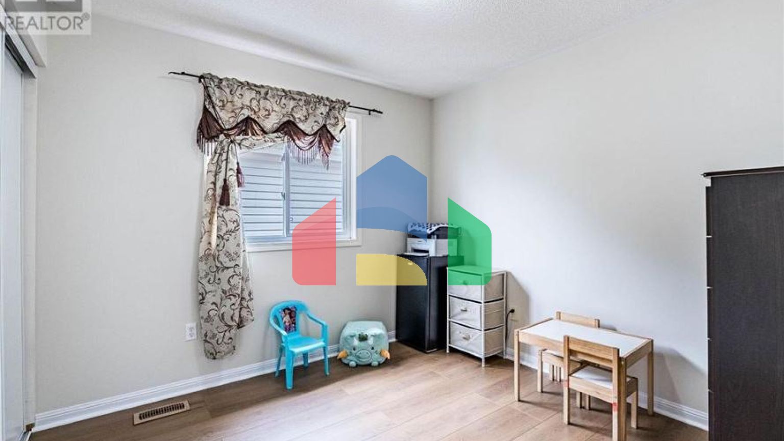 Residential - Single Family Home - Brampton, Canada - Canada